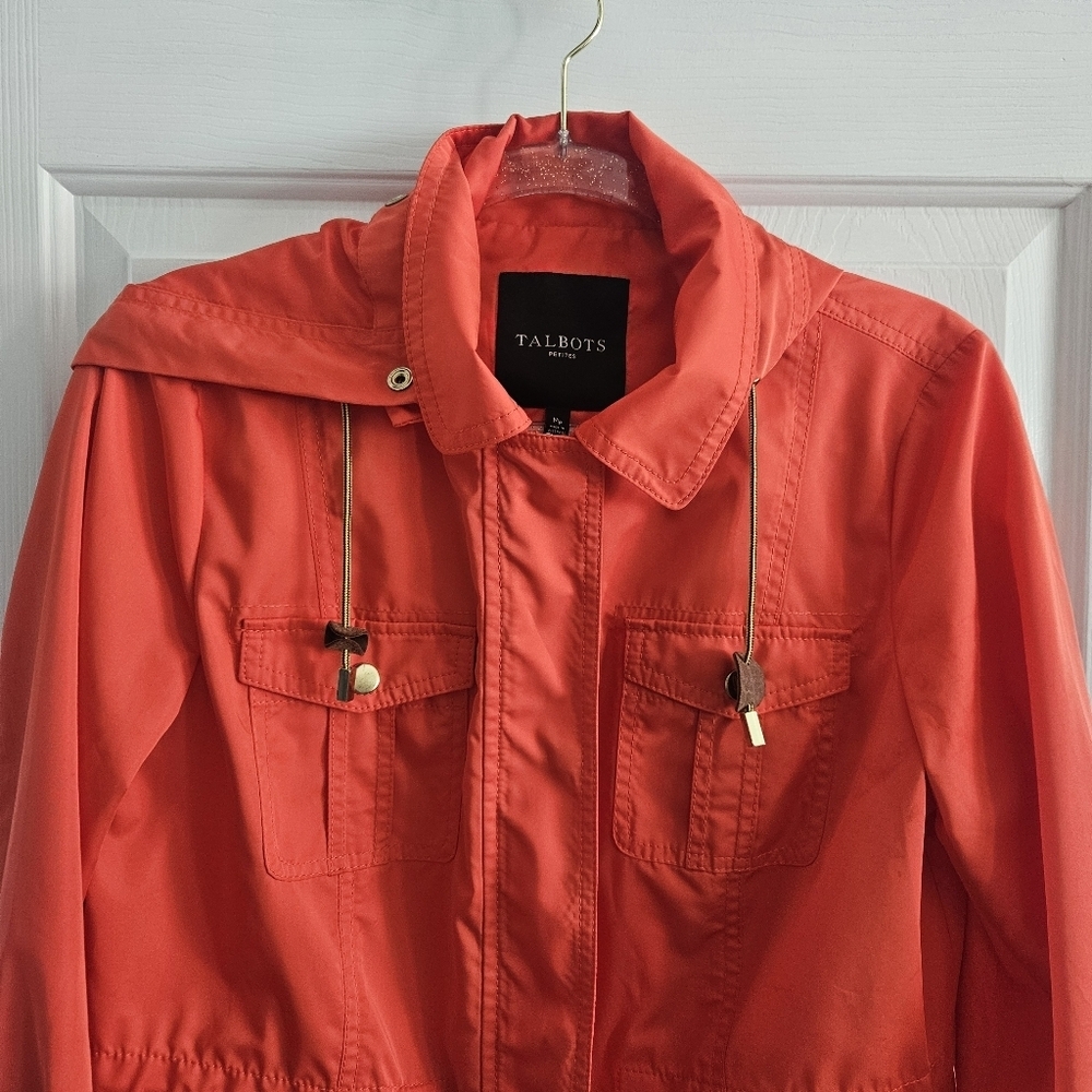 NWOT Talbots Petite Hooded Water Resistant Anorak Rain Jacket/Coat - Picture 3 of 16